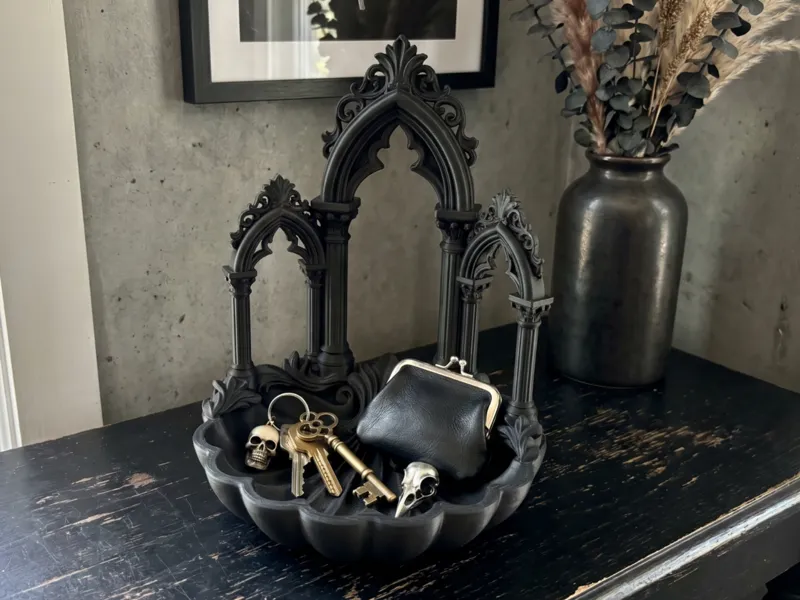 Gotik Katedral Dekoratif Tepsi